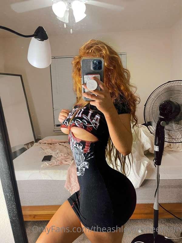 Make sure that you are going to spoil my juicy body today 😜🍒
