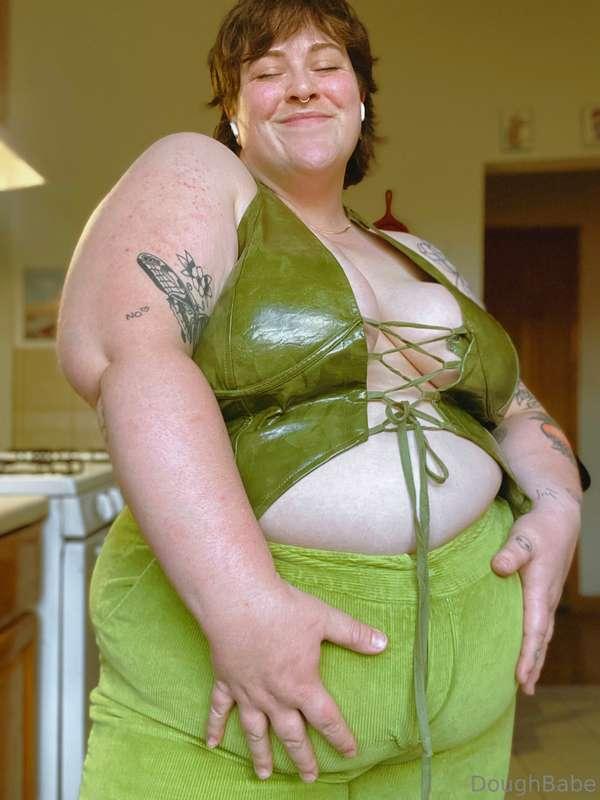 doughbabebbw image #1