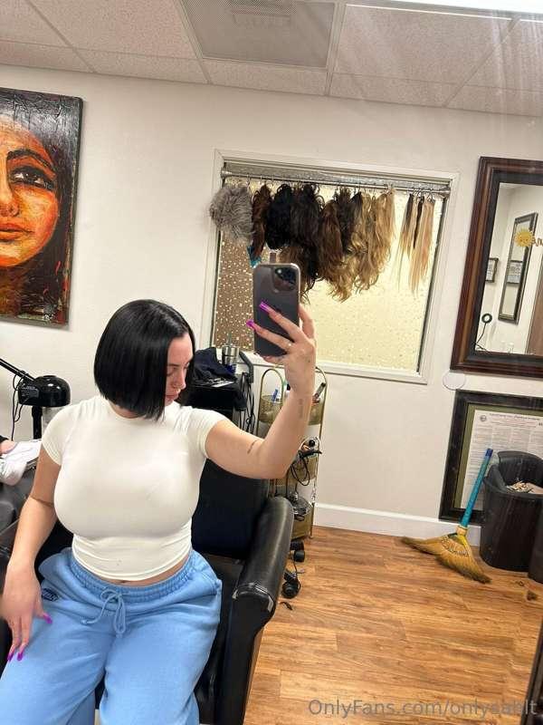 I just got my haircut 😍😍 I’m curious y’all like long or shor..