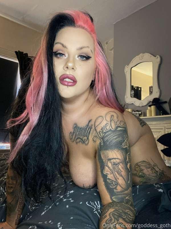 I have my pussy wet for you, are you there?😈💦