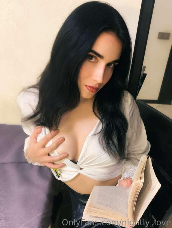 I'm in the mood to be a teacher today. 🤭👅💦
Who wants to fix ..