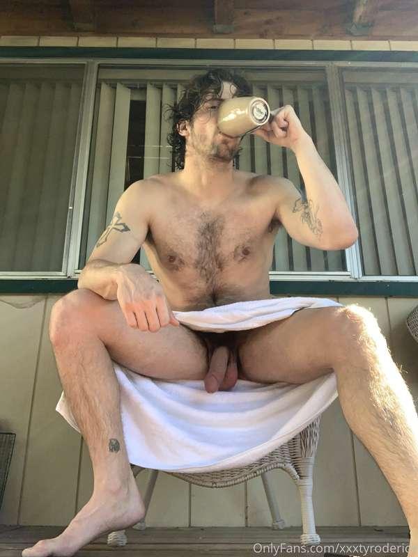 xxxtyroderick image #0