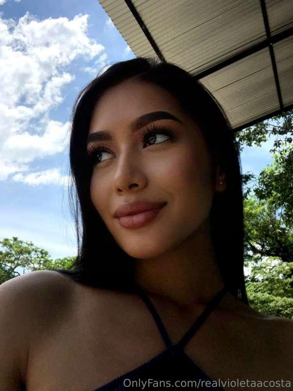 Taking in the sunshine, and loving every minute 🌞