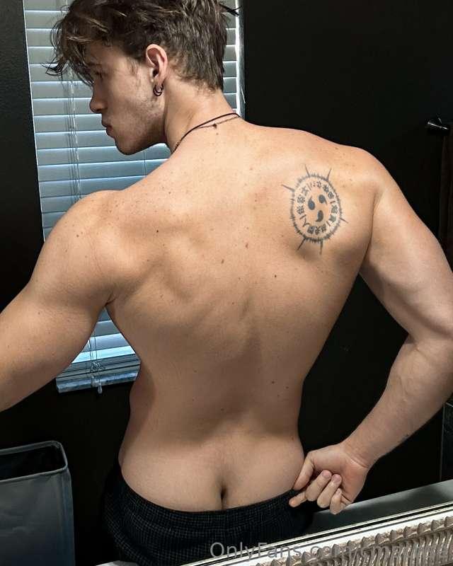 Lil booty