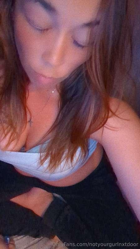 Been a rough week someone make me feel better 💋 as always ti..