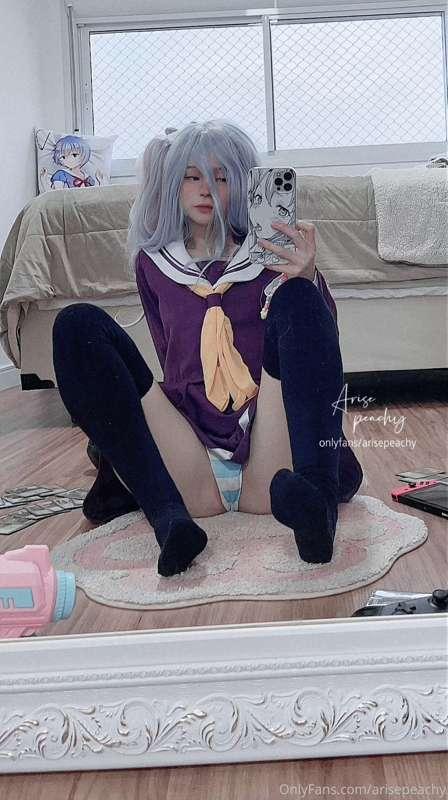 I’m your sister, let me help you with anything? 💕