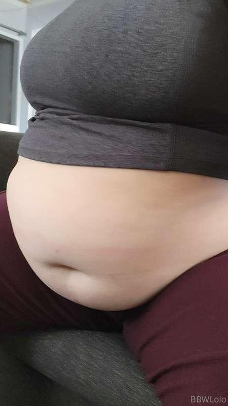 I'm just in love with how soft and fat I look lately. Like t..