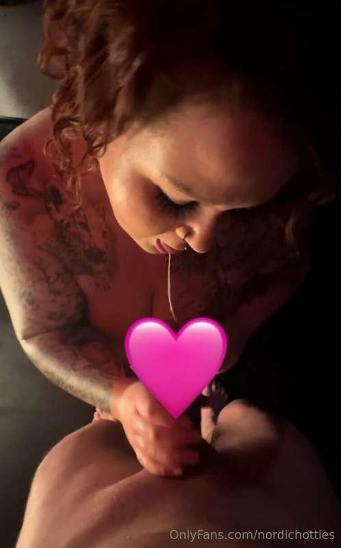 Kulli suussa ja kevättä rinnoissa? 😈🔥 Mulla ainakin on.. @mi..