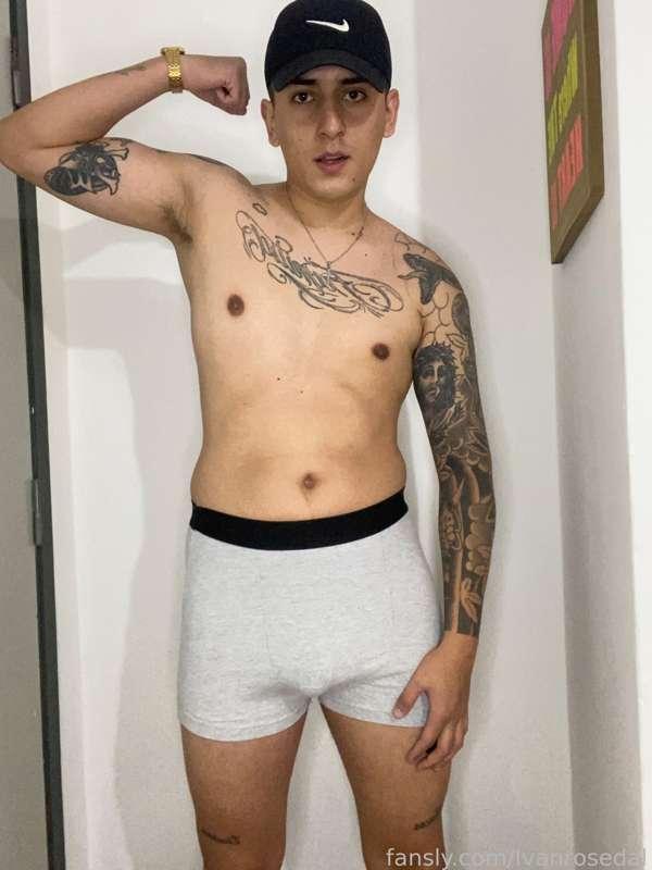 #fyp #boy #caliente #young #dick #cock #boody #bodyhot #body #latino #polla #cum #masturbation #hard #fuck #gay #bisexual #horny #tattoo #tattoed #ivanrosedal