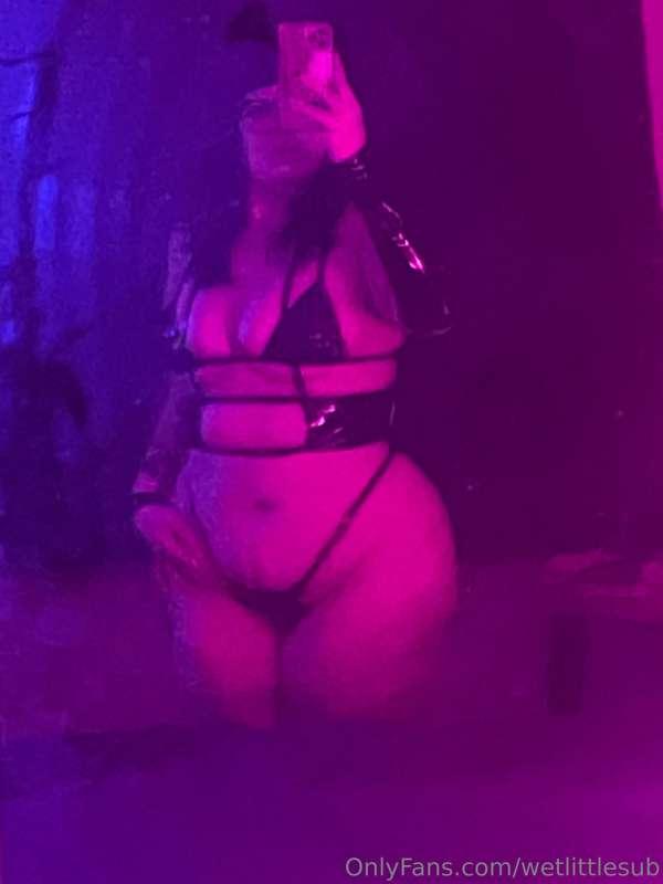 wetlittlesub image #34