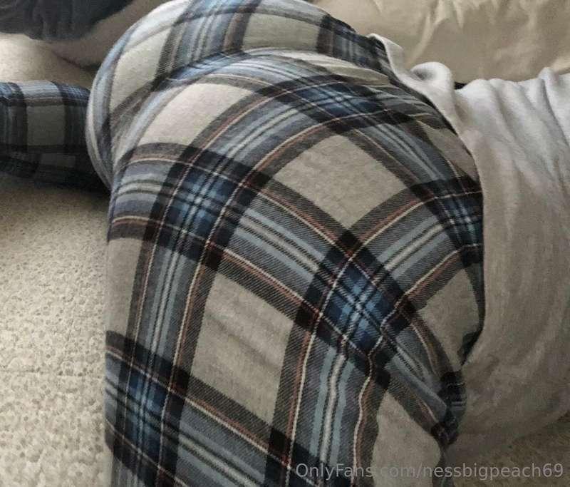 nessbigpeach69 image #0