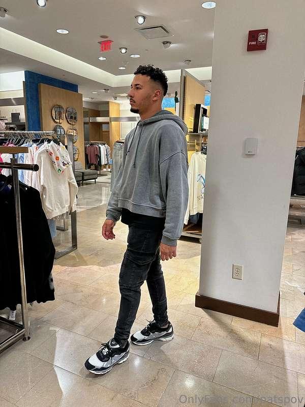 usually spend the weekends shopping😅