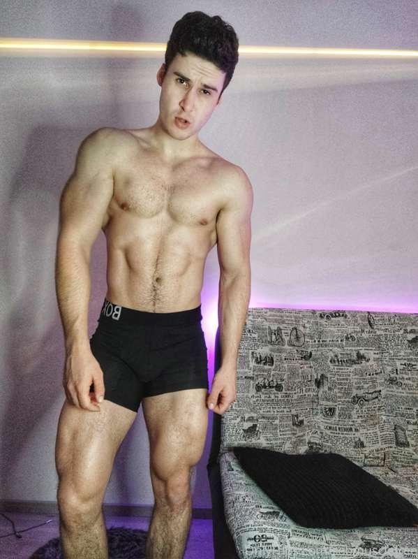 Game lights on ♥️💪😜
TIP 1$ ON THIS POST AND YOU WILL HAVE A ..