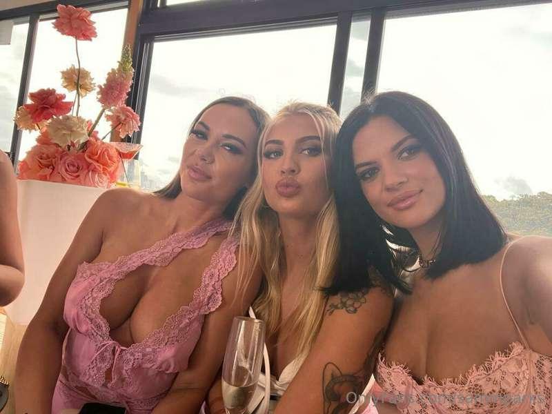 Might get a little naughty with @anitacassinfree and @erinmi..