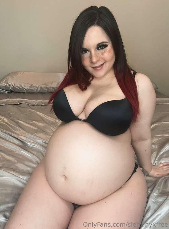 Damn, I almost forgot how preggo I was ;)