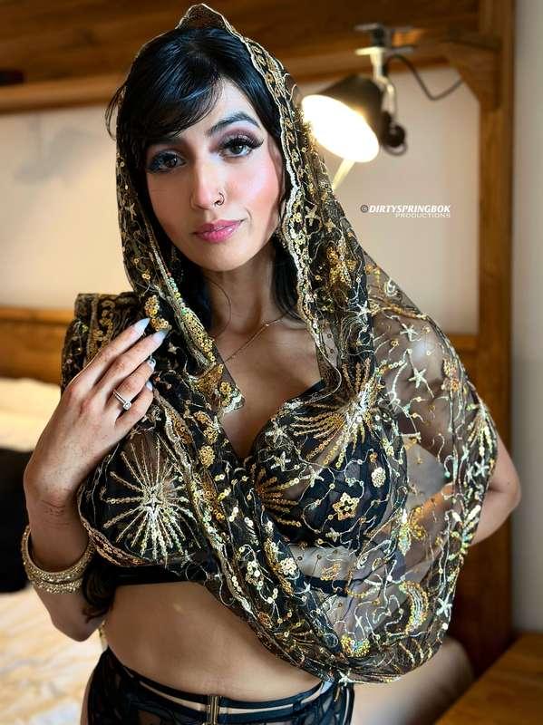 aaliyahyasin image #2