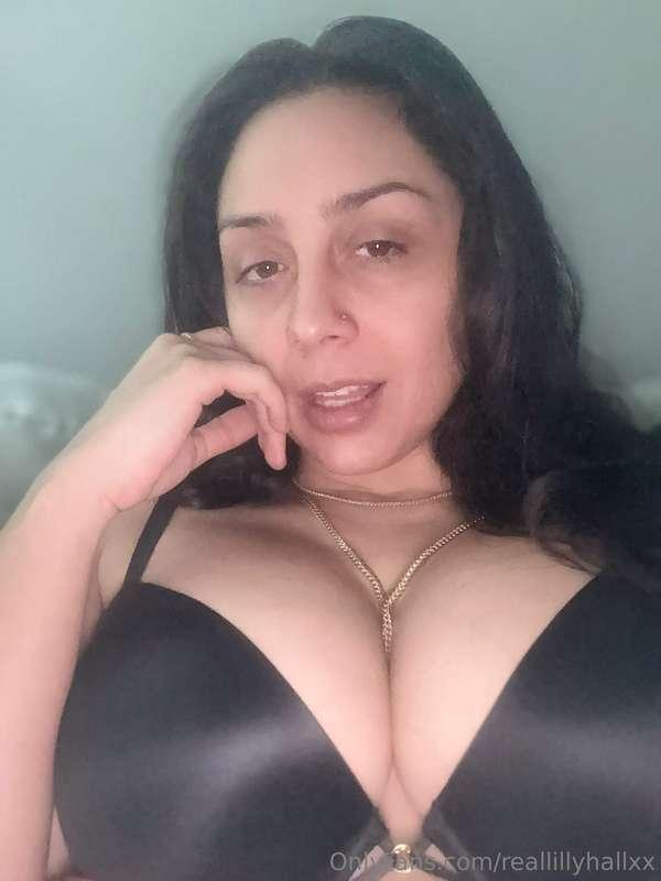 Missed mommy? 🥵😈