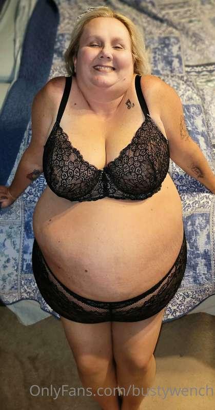 Good morning my lovely subs! Who would be up for a bit of a ..