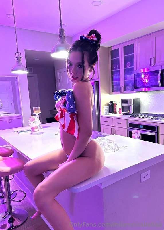 milanmirabellaa main image