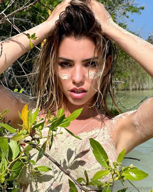 u down to get wild with me babe? 😝