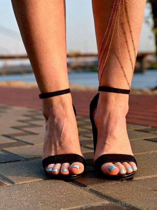@footsie_mia ✅Free subscription✅ @footsie_mia Cute feet, toe..
