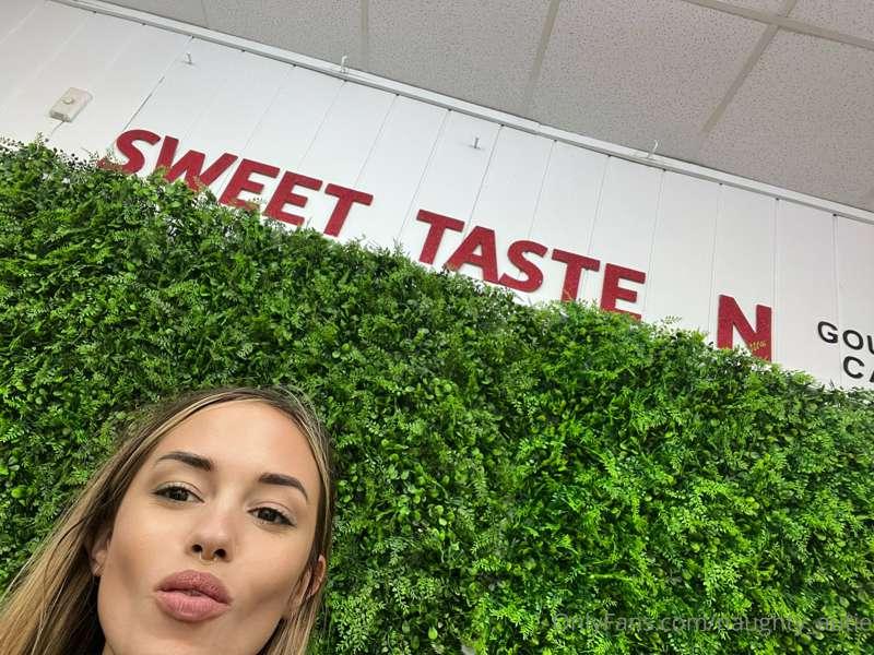 ### Sweet Taste! 💋