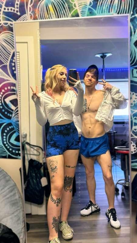 Don’t swipe if you hate dick n titties 🫣