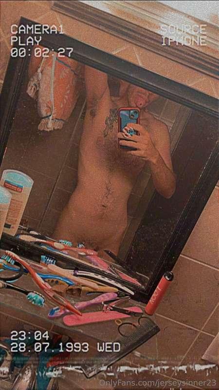 In need of a sexting buddy😫👀