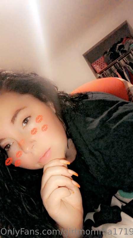 😈