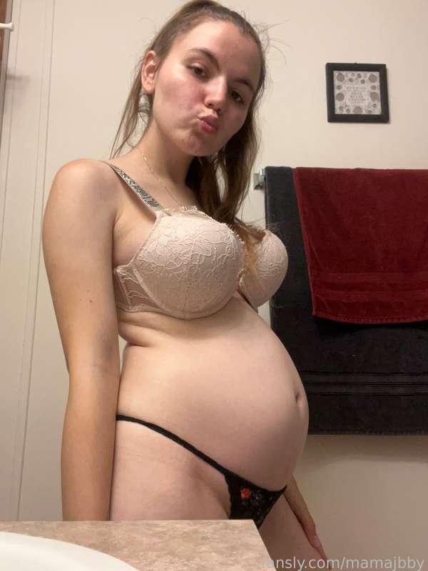 ryliefoxx image #3