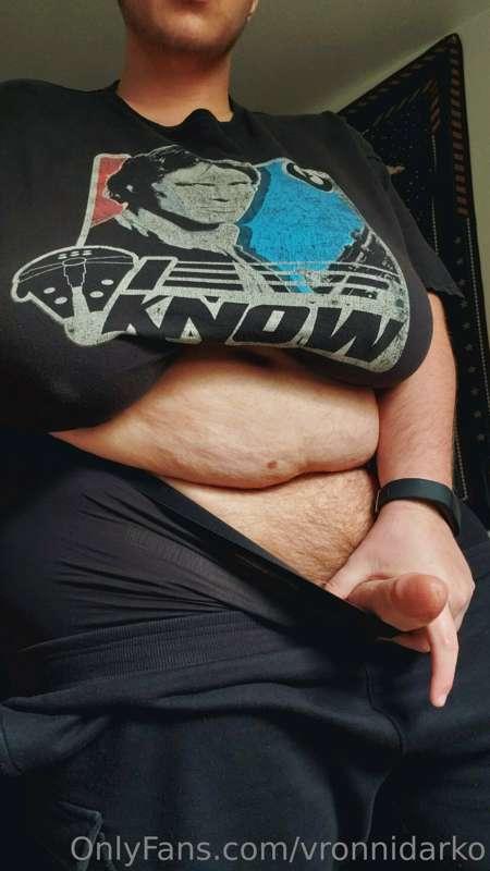 thecurvyprince image #0