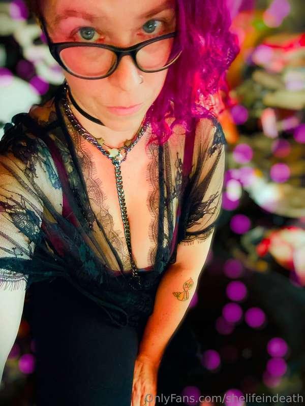 shelifeindeath image #2