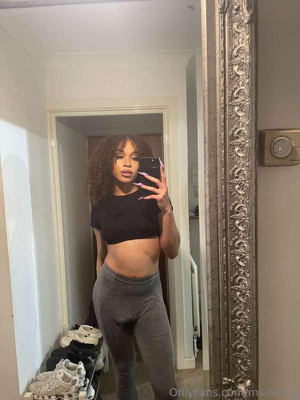 Be honest… am I everything you’ve been searching for?😘