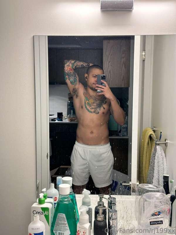 I’m going to be going live again today at 3PM EST!! 😈😈😈😈  Ch..