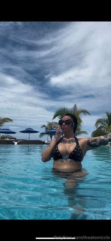 Would you swim with me? 😅