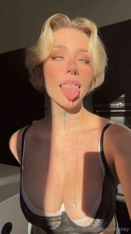 be a good boy and open your mouth