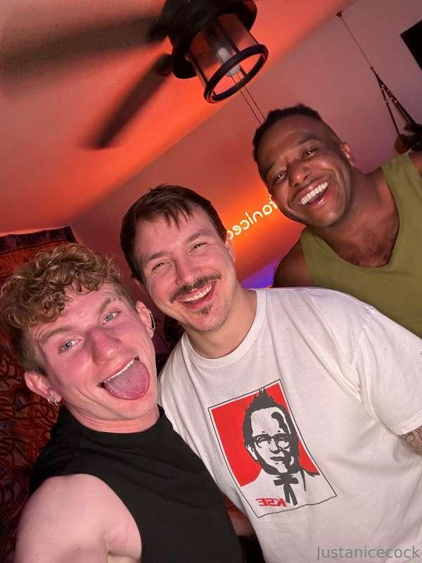 callmejustan image #0