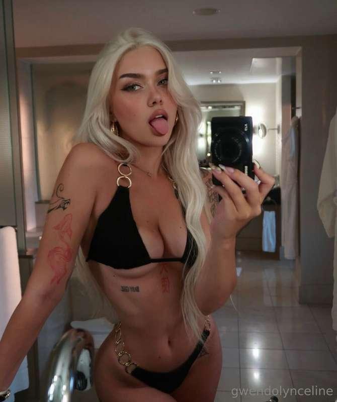 🖤🖤
