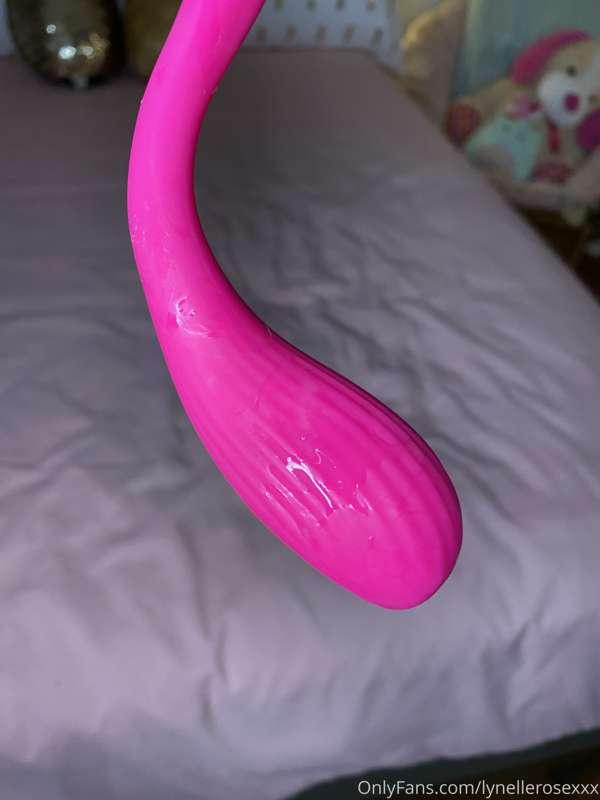 Just got a new toy and I can’t stop cumming!!! 💦💦💦 should I ..