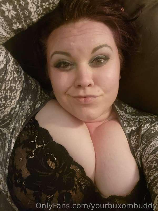 yourbuxombuddy image #1