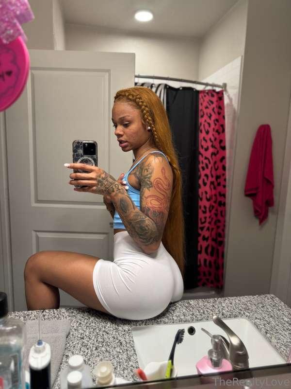 SALE 💥🚨🚨 https://onlyfans.com/therenitylove ONLY $5 FOR VALE..