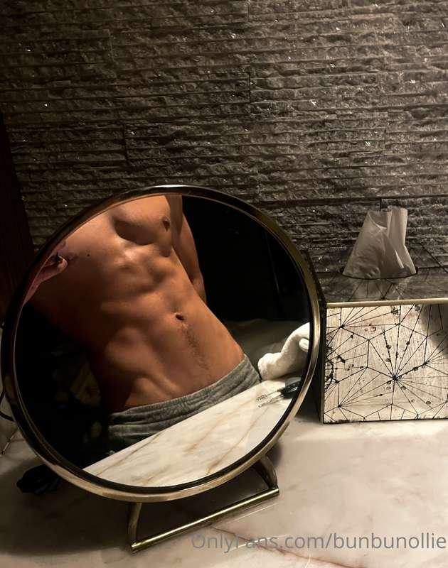 Just wanted to say hi:)