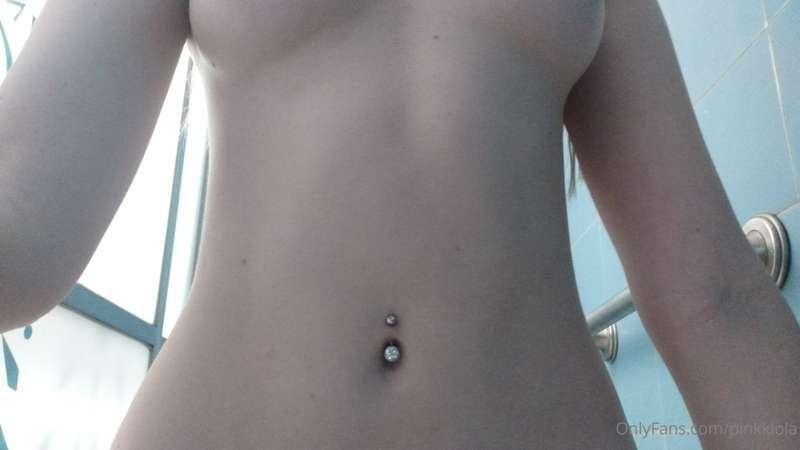 do you like my belly ring? 🙈💕