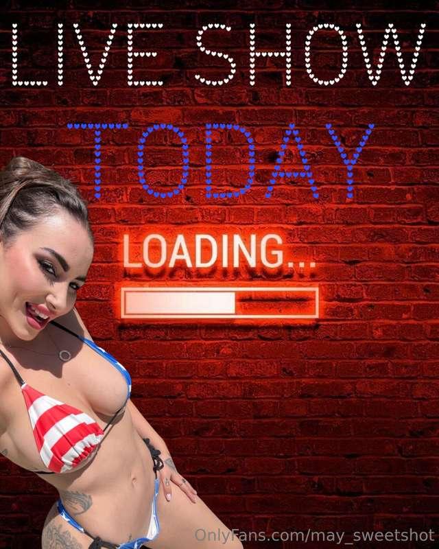 LIVE SHOW LATER TODAY 💙❤️🤍