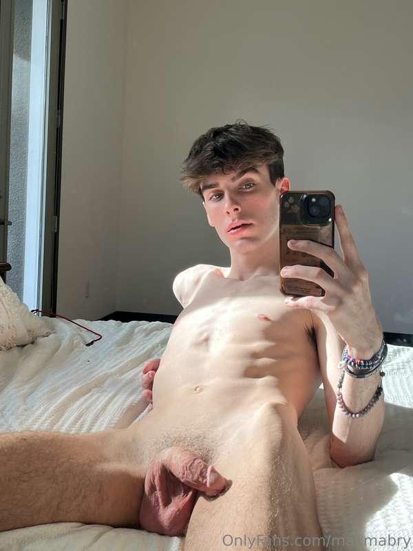 maxmabry image #1