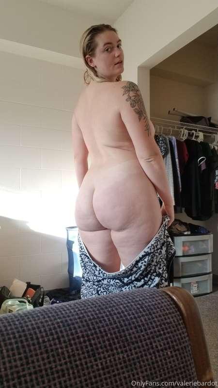Still working on the booty gains, I just wanna have a bubble..