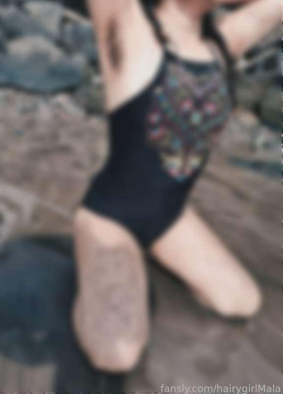 hairygirlmala image #4