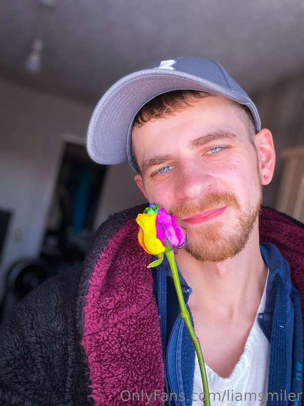 Happy Valentine’s Day everyone 🥰🥰💐🌹