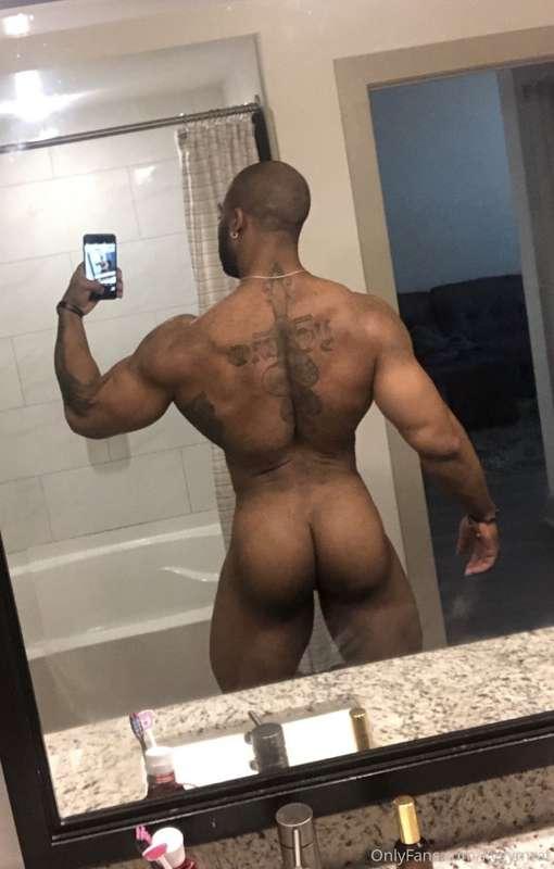 Throwback 👅👃🏽😈