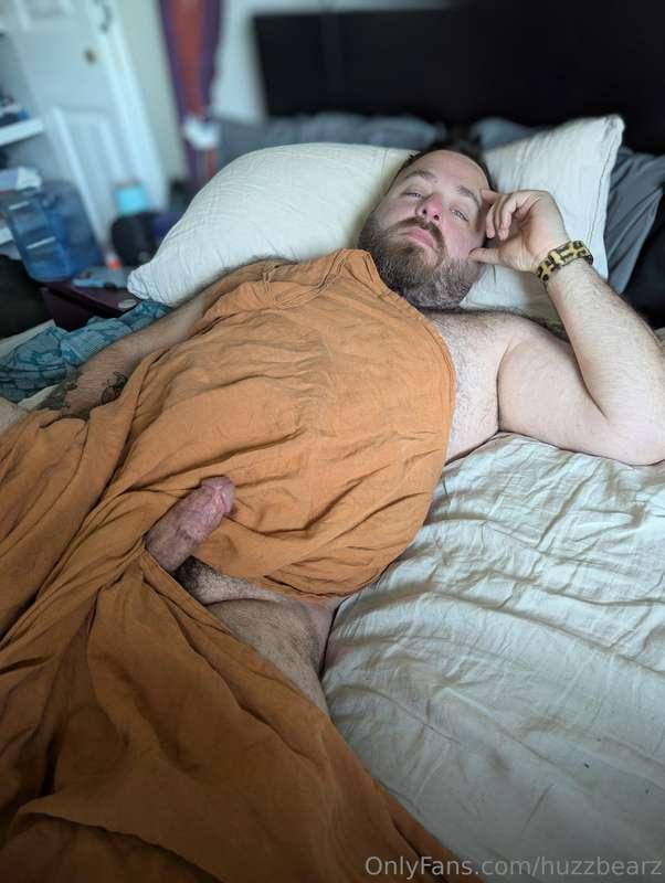 Just some naked hangs